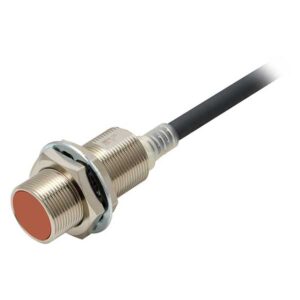 Cảm biến tiệm cận Omron E2E-X7D2-U 2M