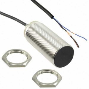 Cảm biến tiệm cận Omron E2B-M30LN30-WP-C2 2M