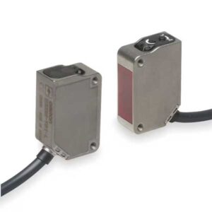 Cảm biến quang Omron E3ZM-T61 2M (thu phát riêng)